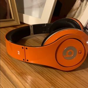 Beats by Dre (not Bluetooth)